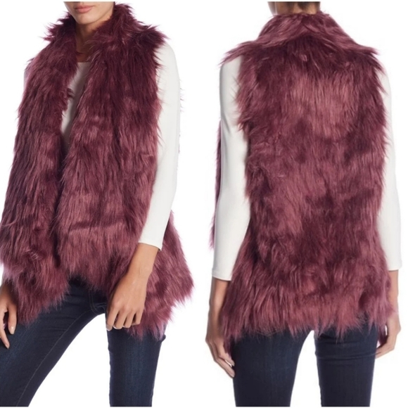 Romeo & Juliet Couture Jackets & Blazers - Romeo Juliet Couture Faux Fur Vest Size S Plum